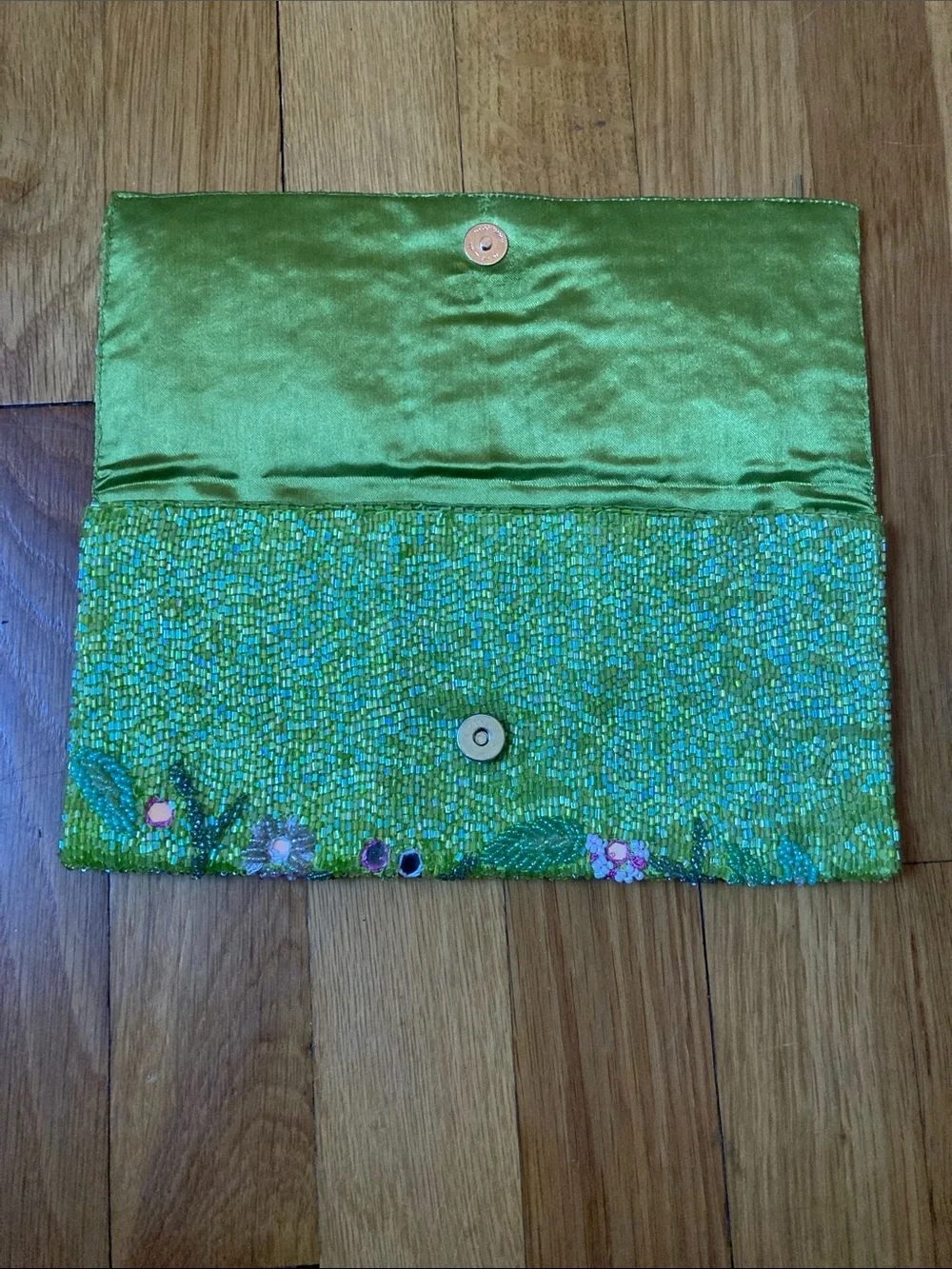 VTG Accessorize Beaded Lime Green Floral Clutch